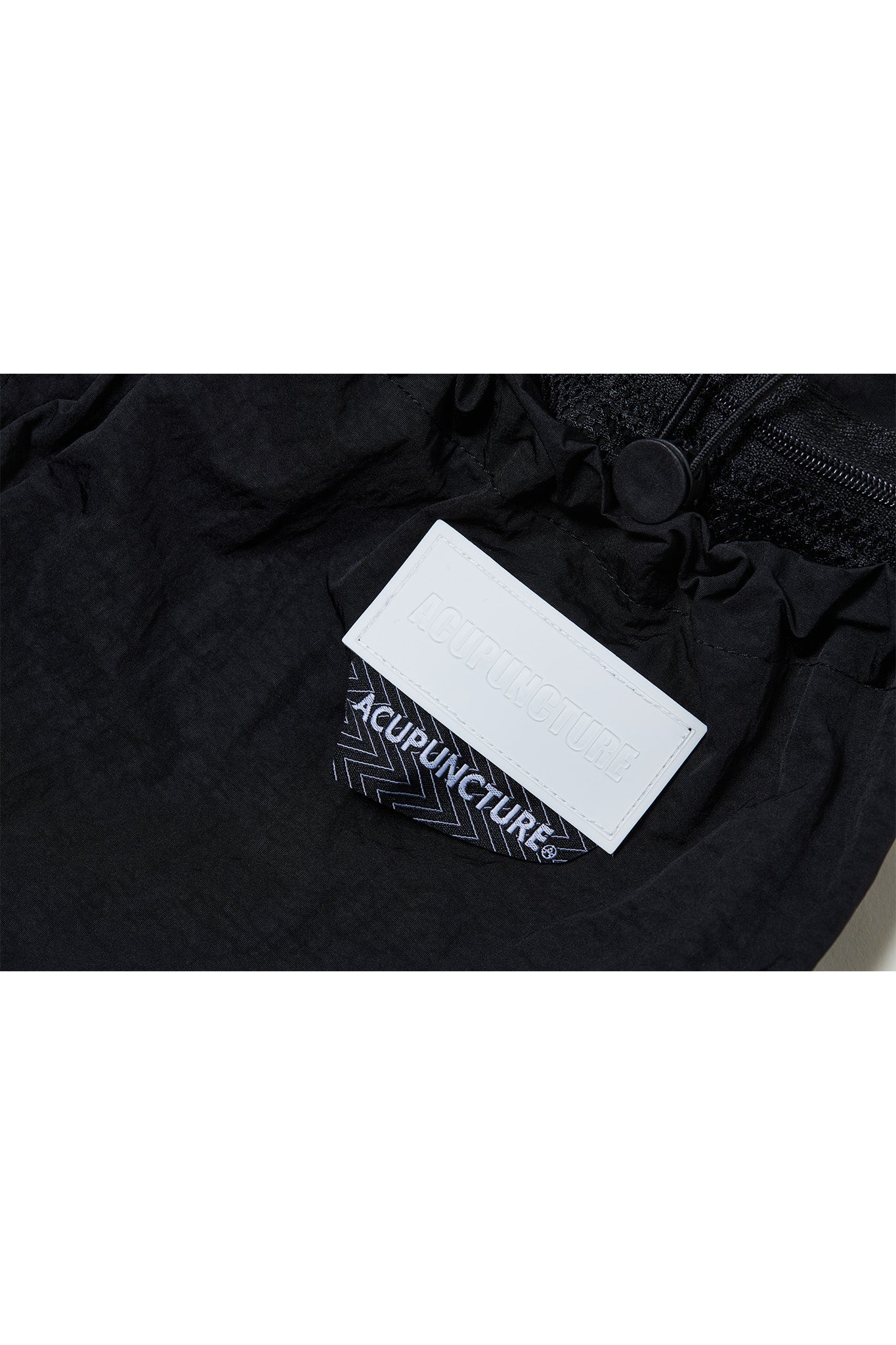 ACU CARGO SHORT BLACK Acupuncture