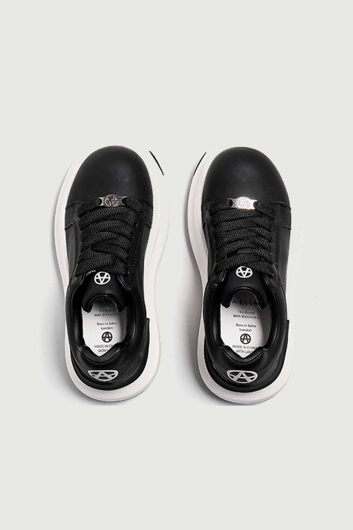 Bass Low Black — top