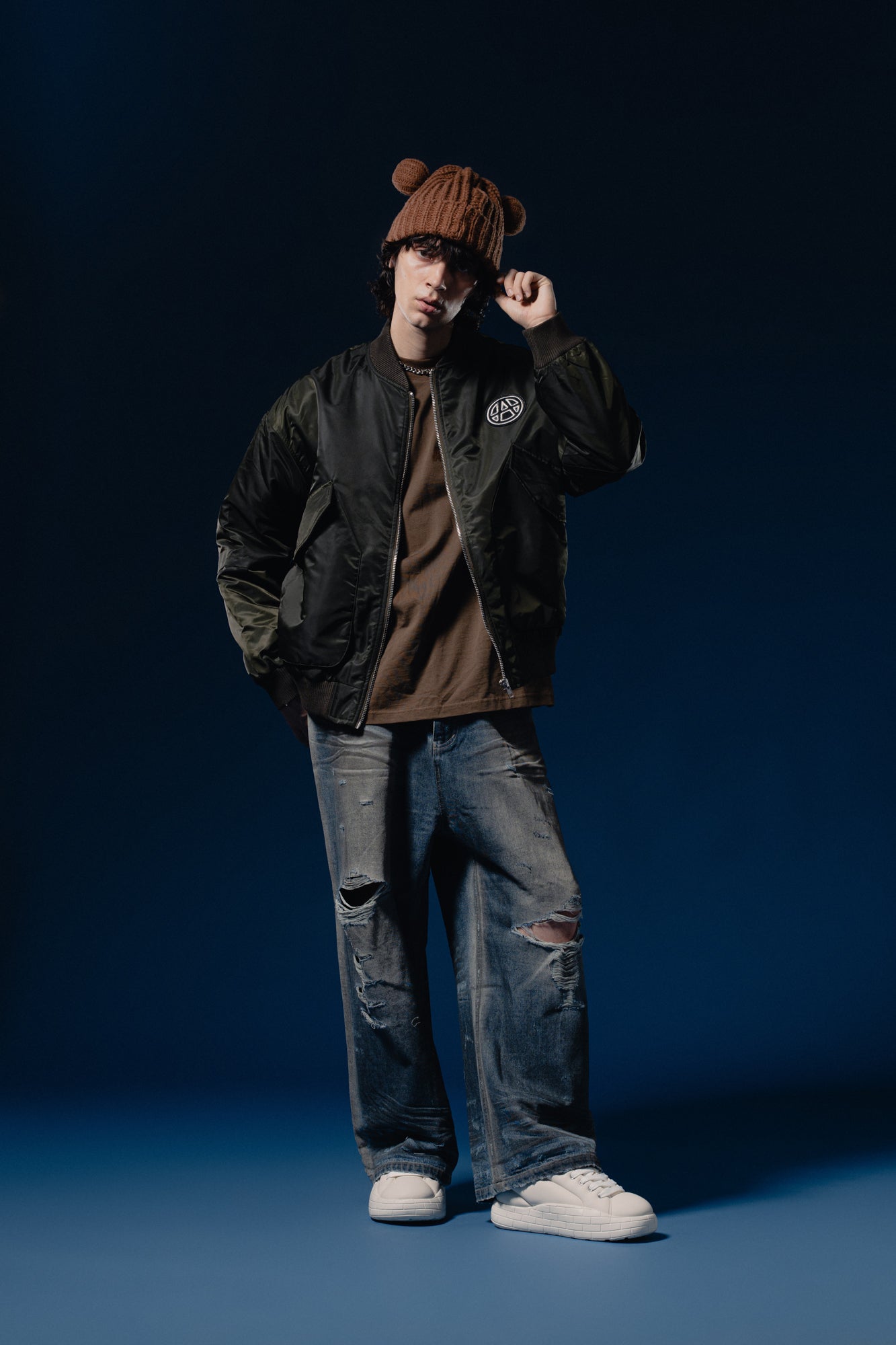 CARBON BOMBER DARK GREEN Acupuncture