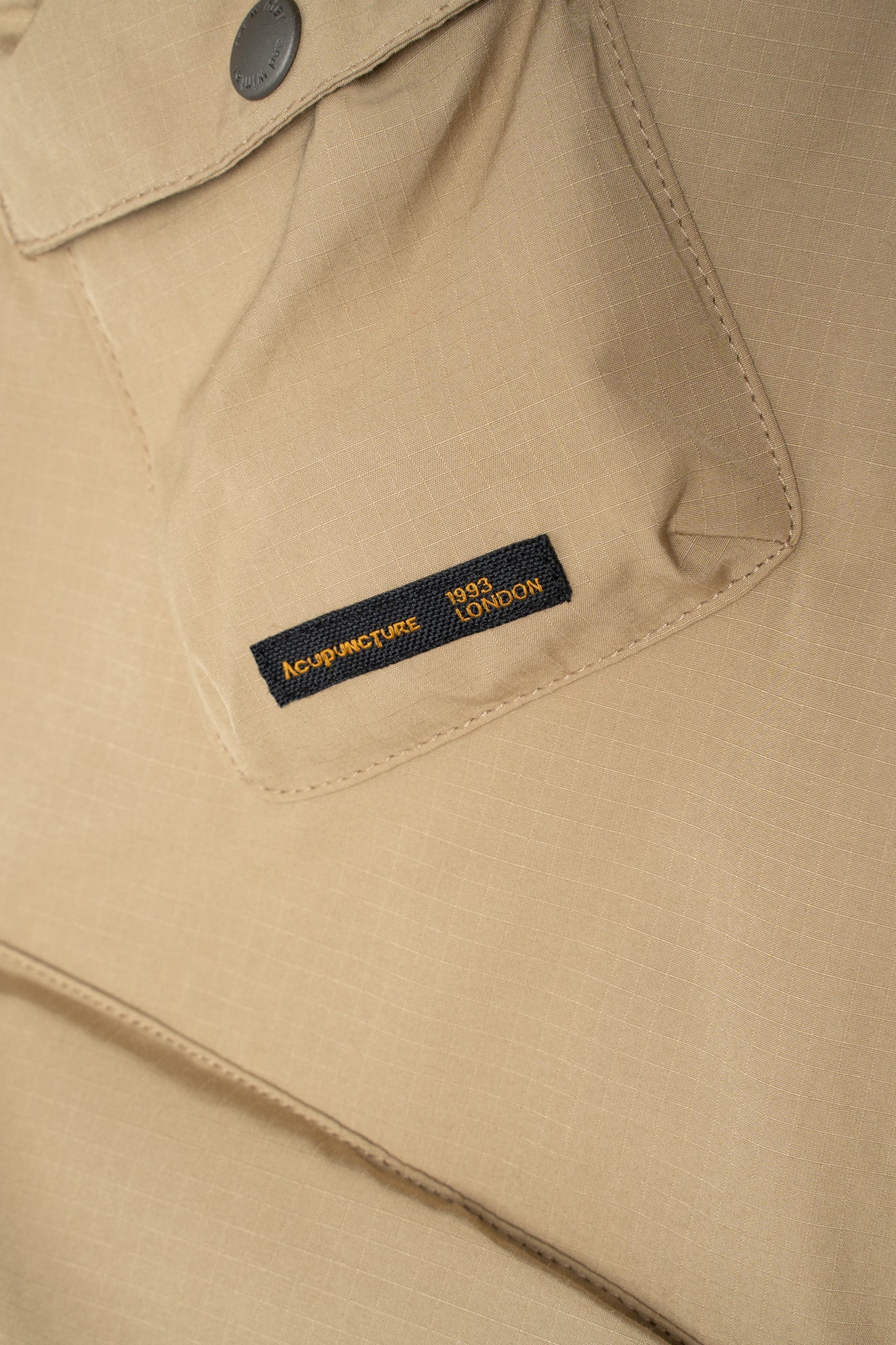 CARGO WINTER VEST KHAKI Acupuncture