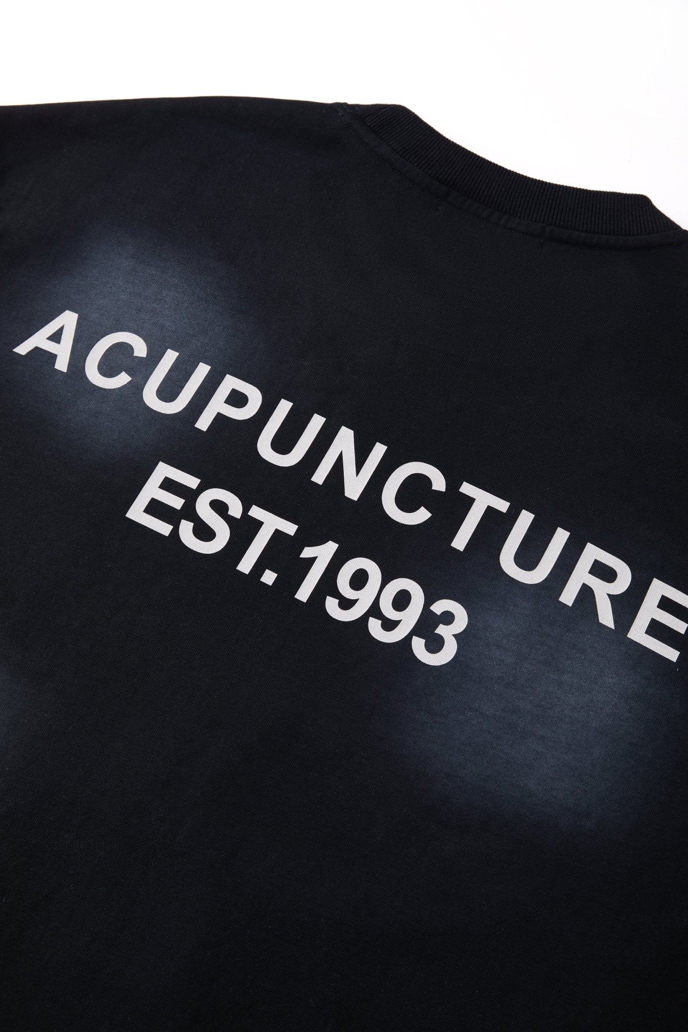 CLUELESS TSHIRT BLACK Acupuncture