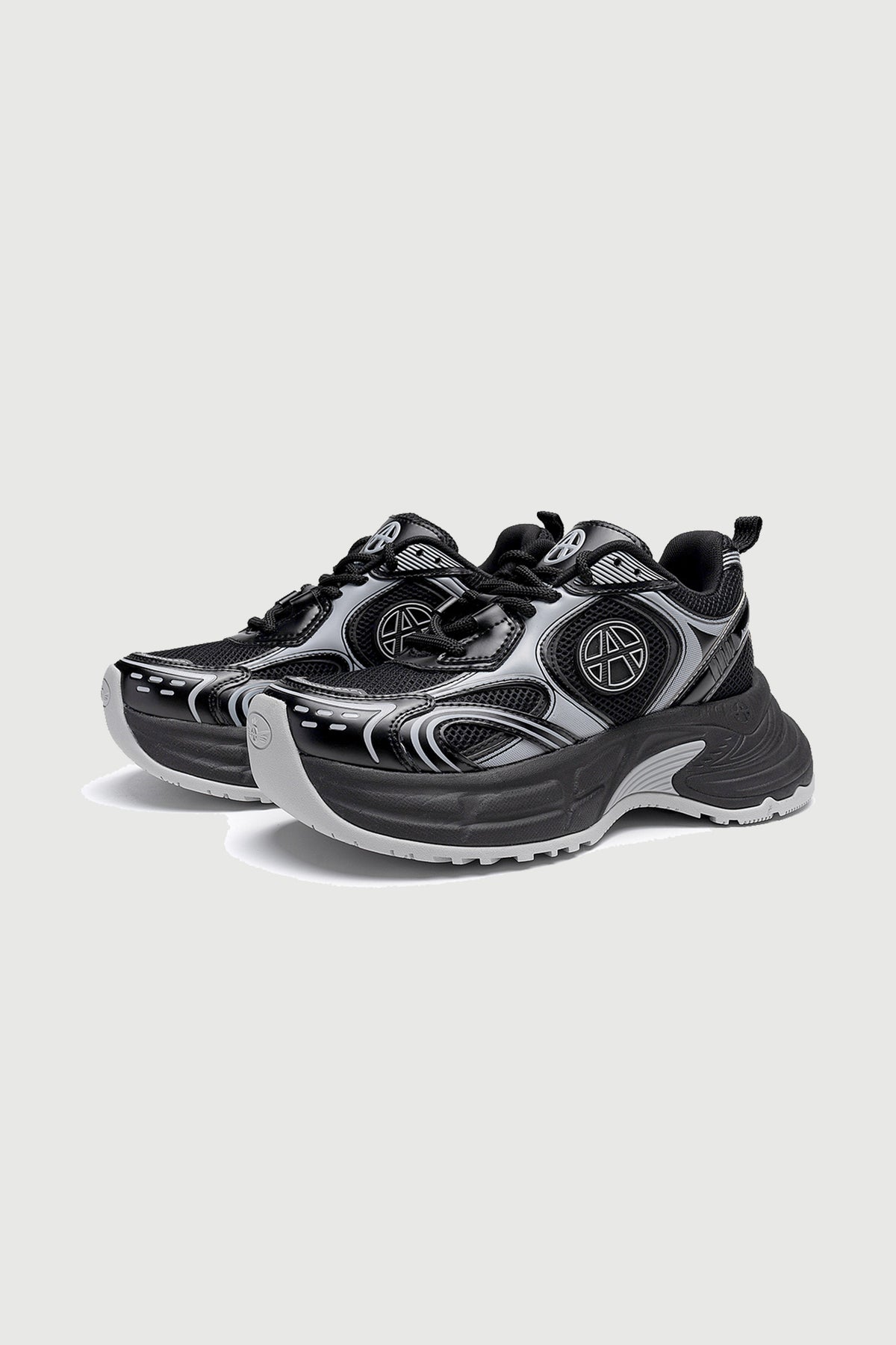 Ripple Orbit Black — three-quarter product