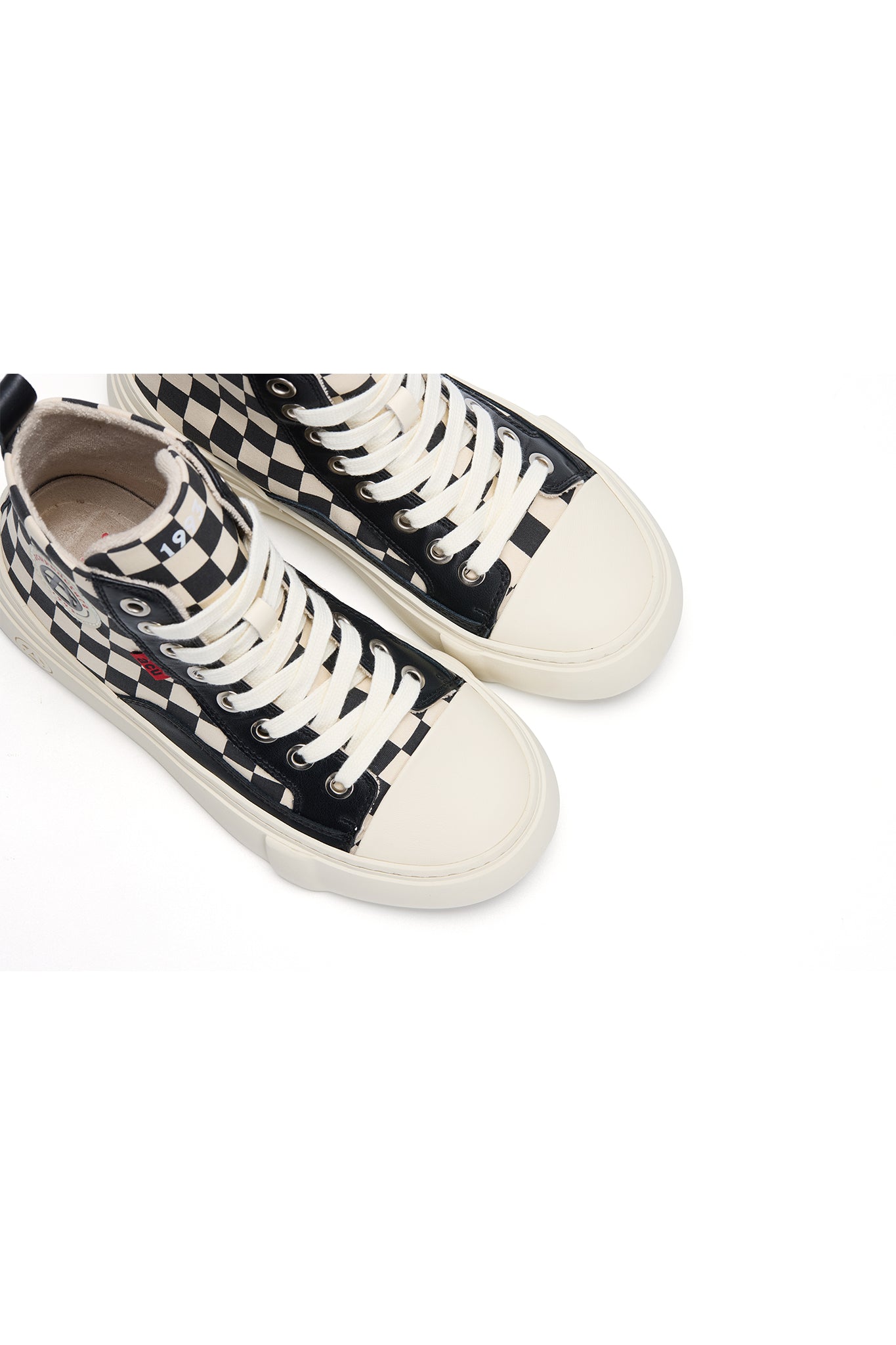 AFC VULC OFF THE EDGE HI CHECKERED Acupuncture