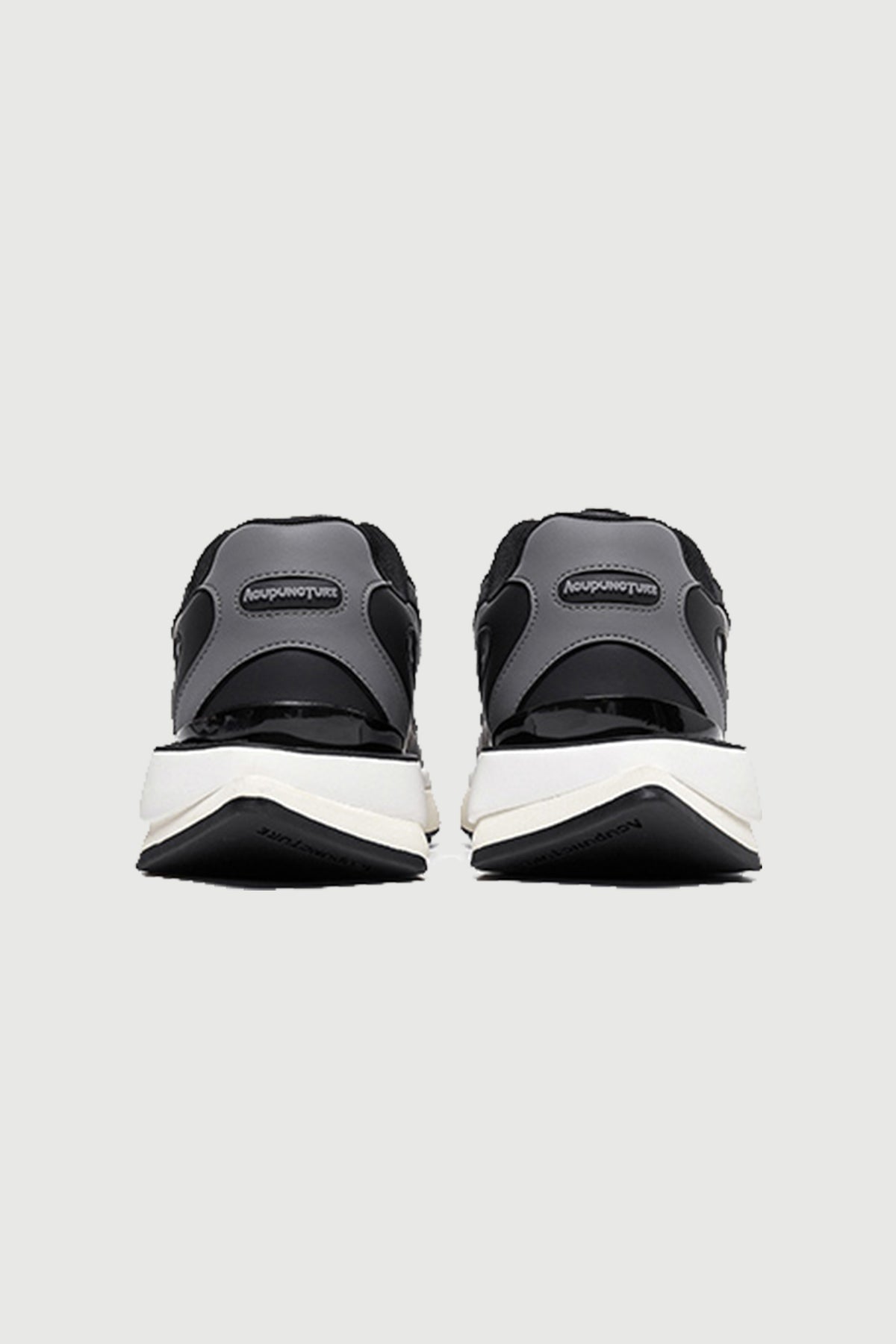 Delta Flow Black — rear