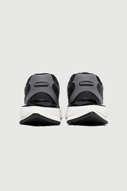 Delta Flow Black — rear