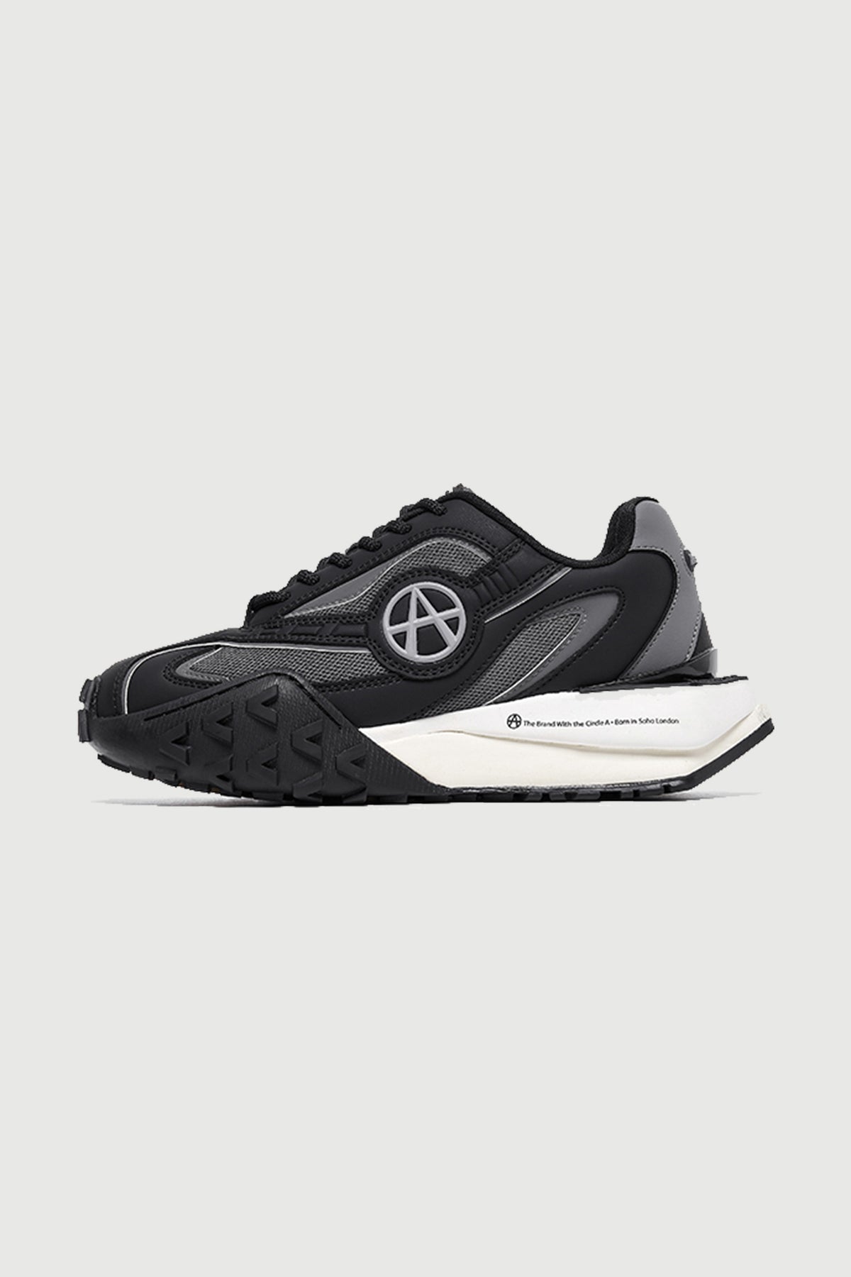 Delta Flow Black — side view