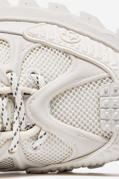 Offbeat Cage White — construction detail close-up