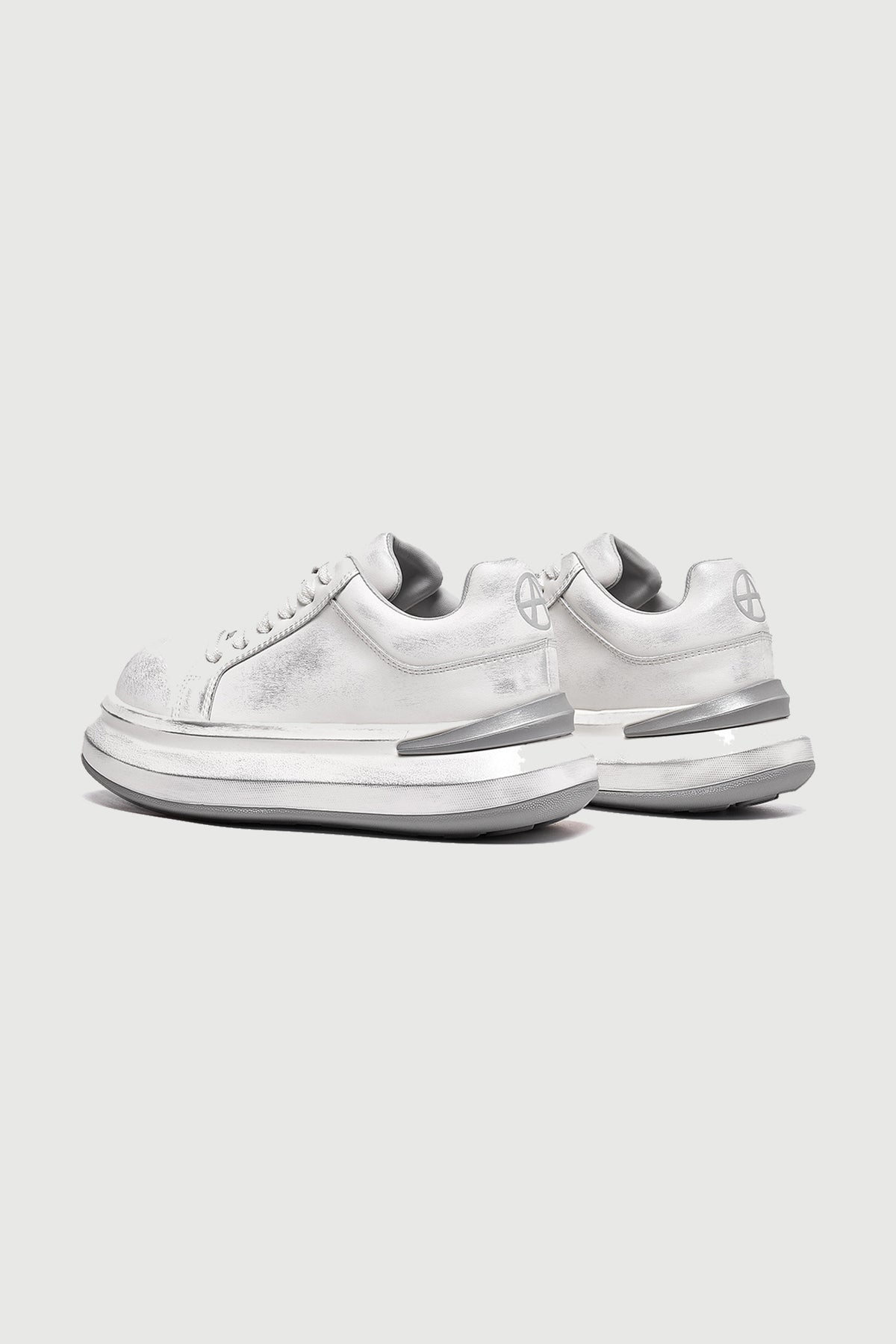 Bass Low White — product detail