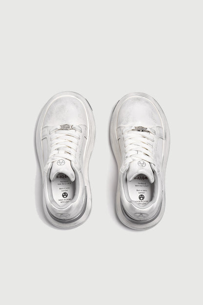 Bass Low White — top
