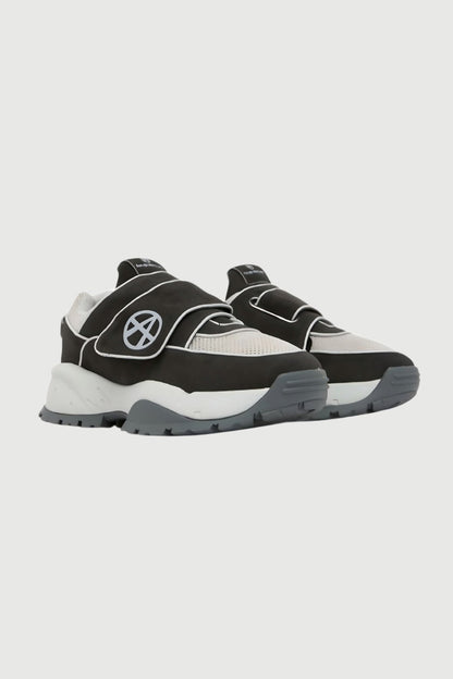 BEEFER SUEDE TWO - TONED GREY Acupuncture
