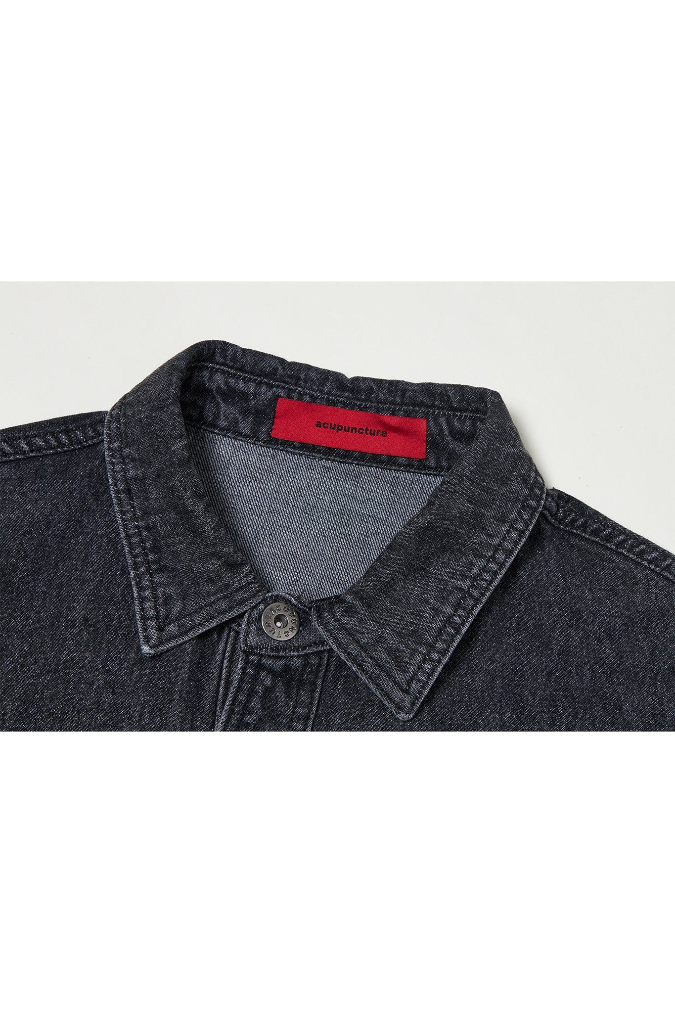 BUTTONDOWN DENIM JACKET BLACK Acupuncture