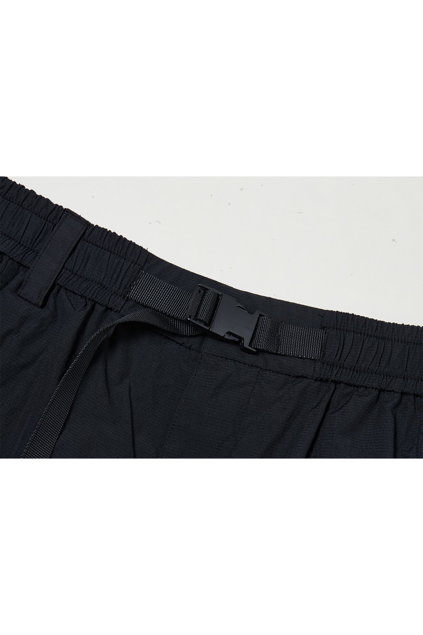 COACH SHORTS BLACK Acupuncture