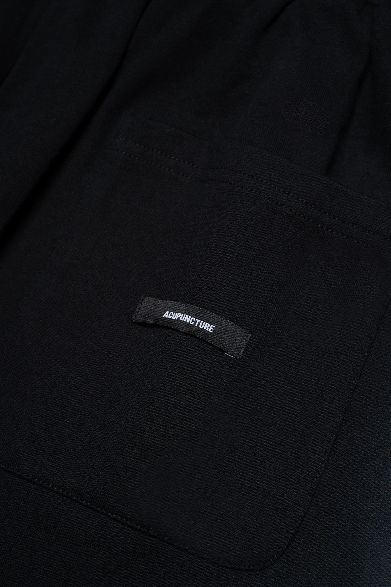 LABEL PANTS BLACK Acupuncture