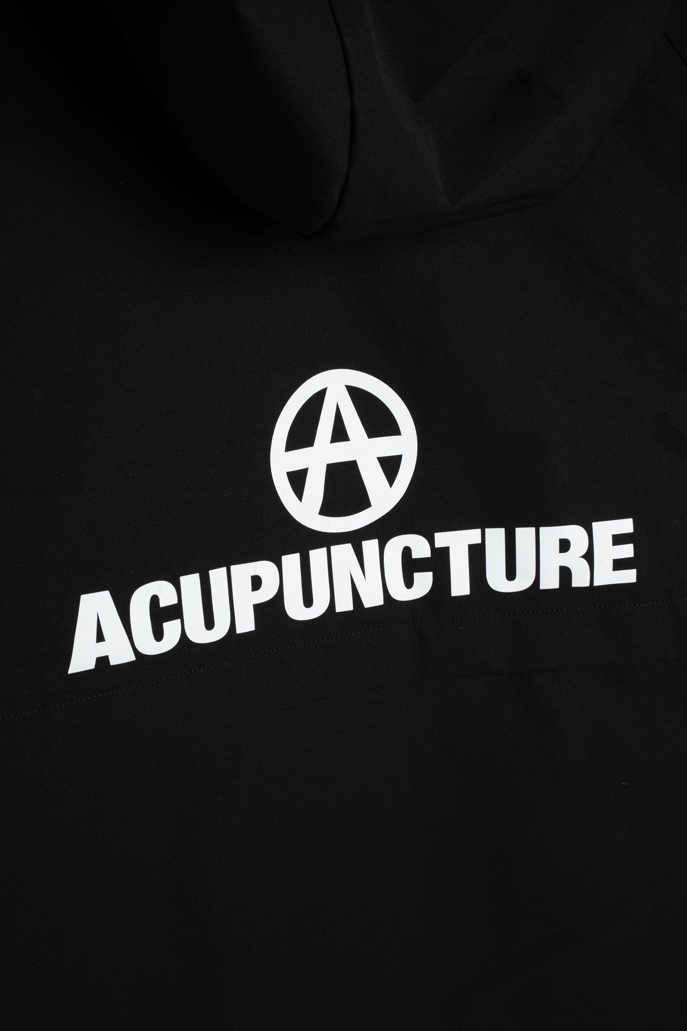 MOUNTAIN PUFFER BLACK Acupuncture