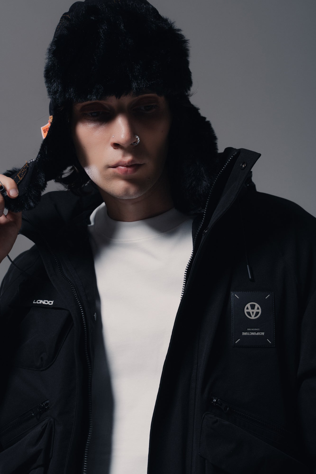 MOUNTAIN PUFFER BLACK Acupuncture