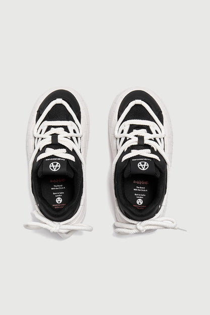 NYU Vulc Entwine Black Acupuncture