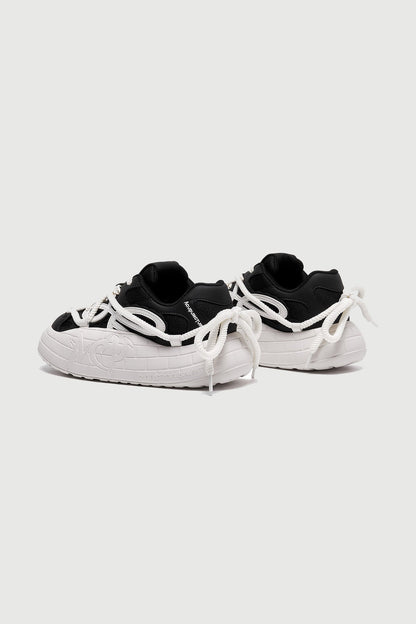 NYU Vulc Entwine Black Acupuncture