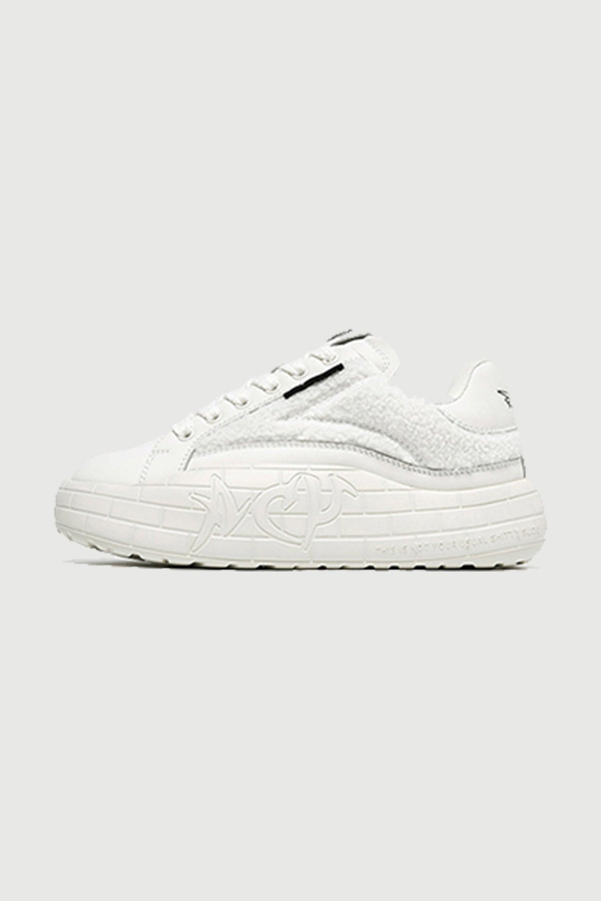 NYU Vulc Fleuri White Acupuncture