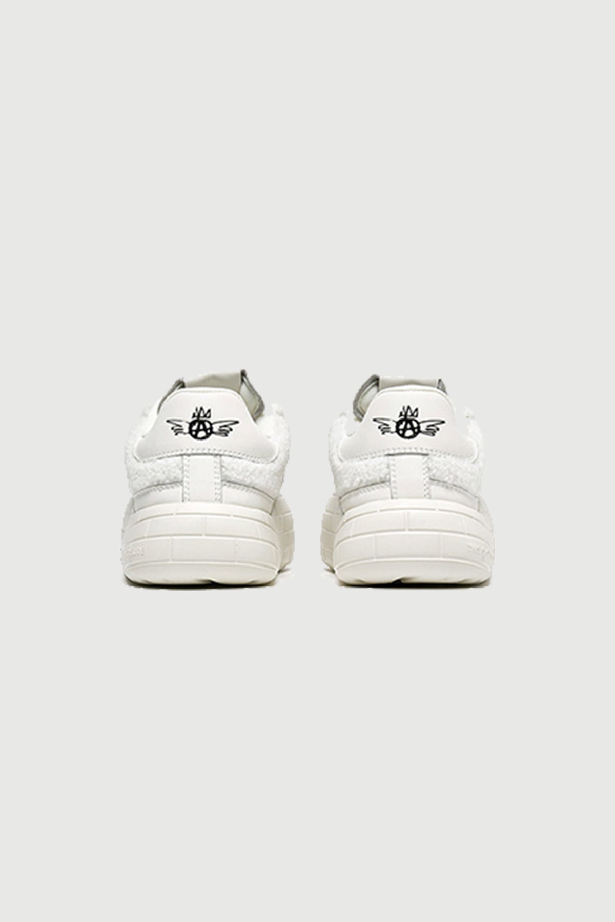 NYU Vulc Fleuri White Acupuncture