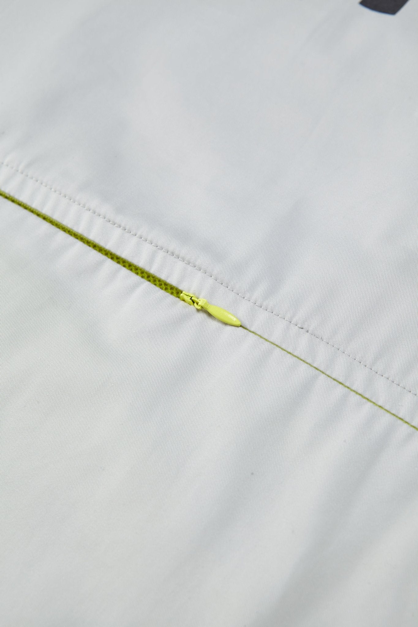 THE PUPIL SHIRT LIGHT GREY Acupuncture