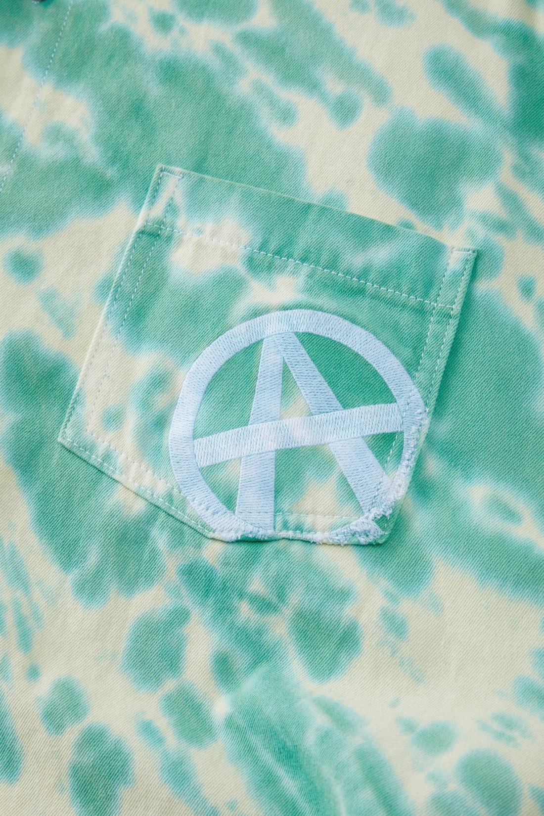 TIE DYE SHIRT MIXED GREEN Acupuncture