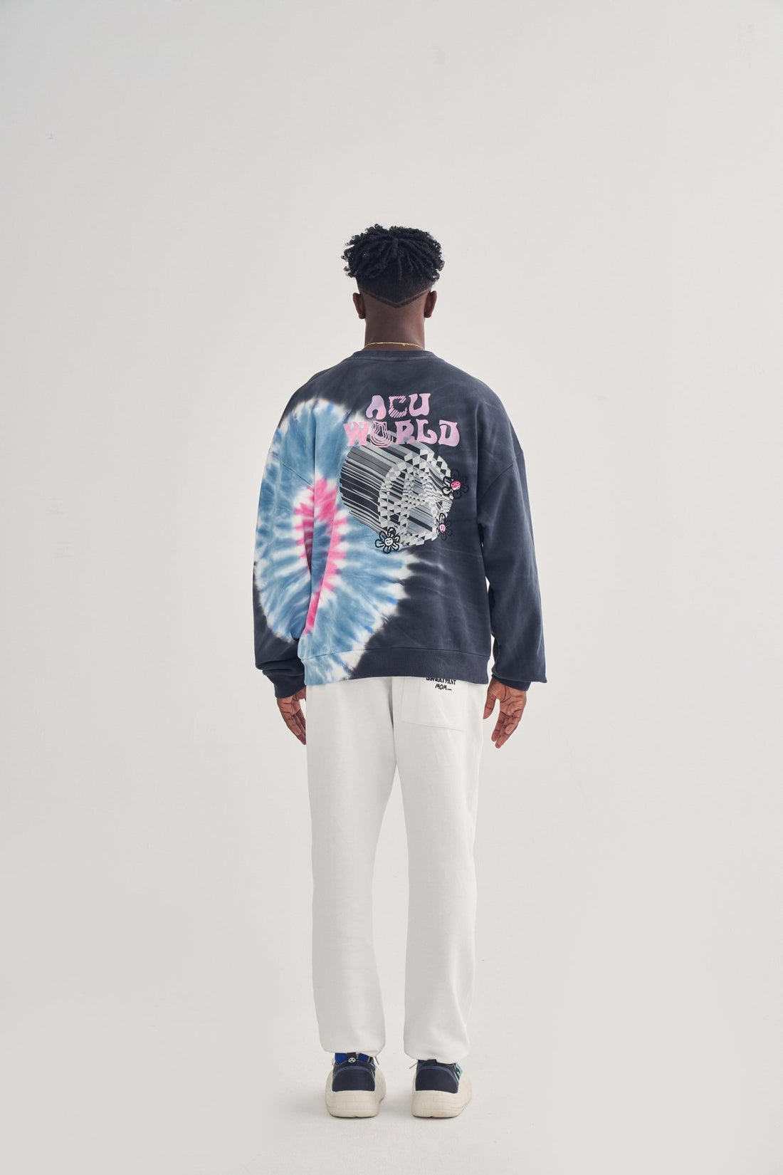 CIRCLE A CREWNECK Acupuncture