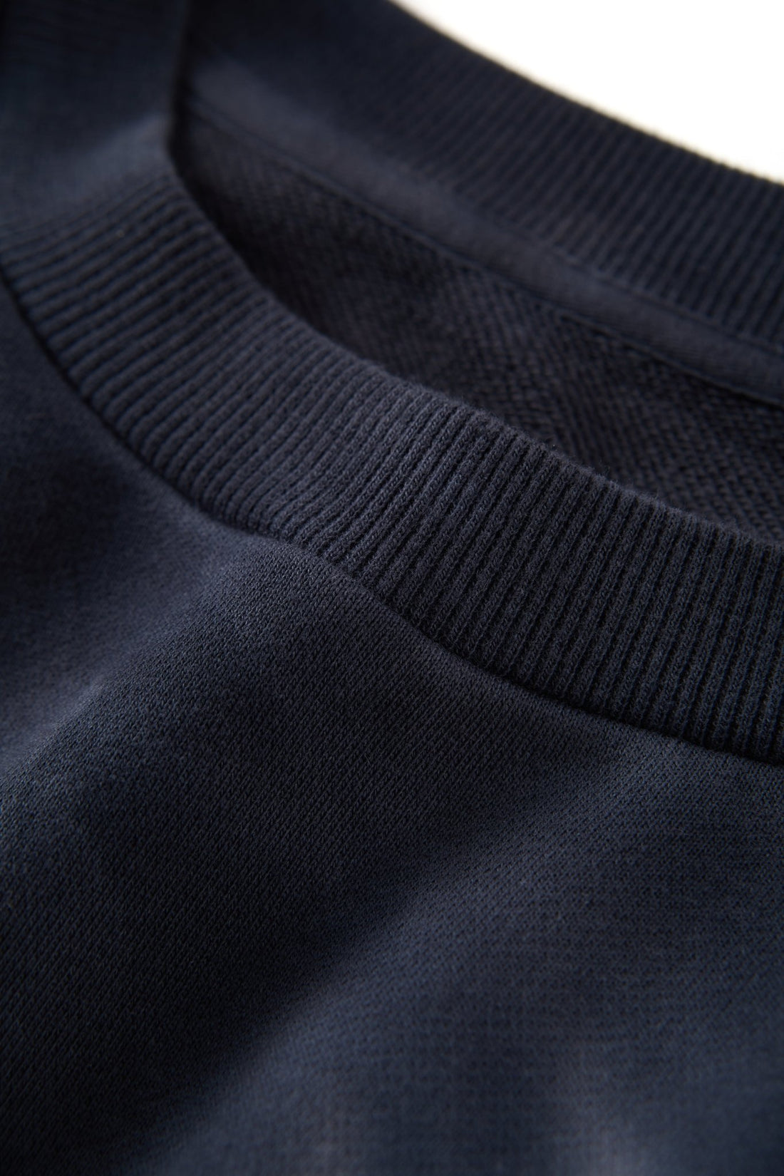 CIRCLE A CREWNECK Acupuncture