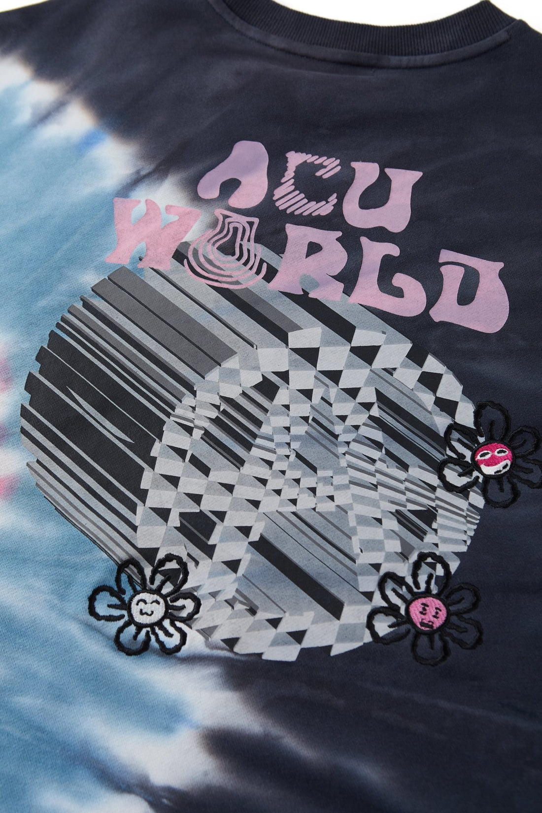 CIRCLE A CREWNECK Acupuncture