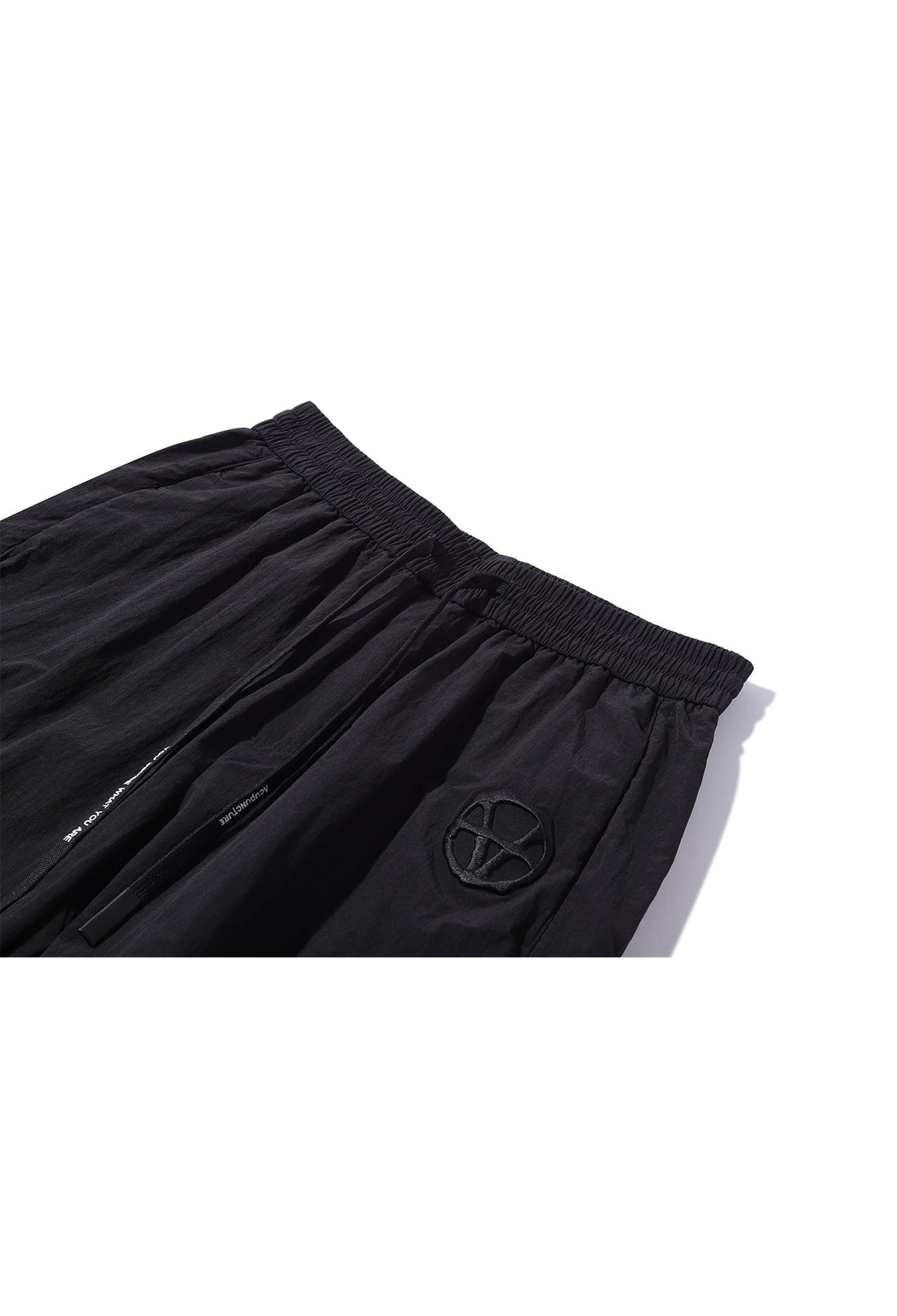 EMBLEM PANTS BLACK Acupuncture