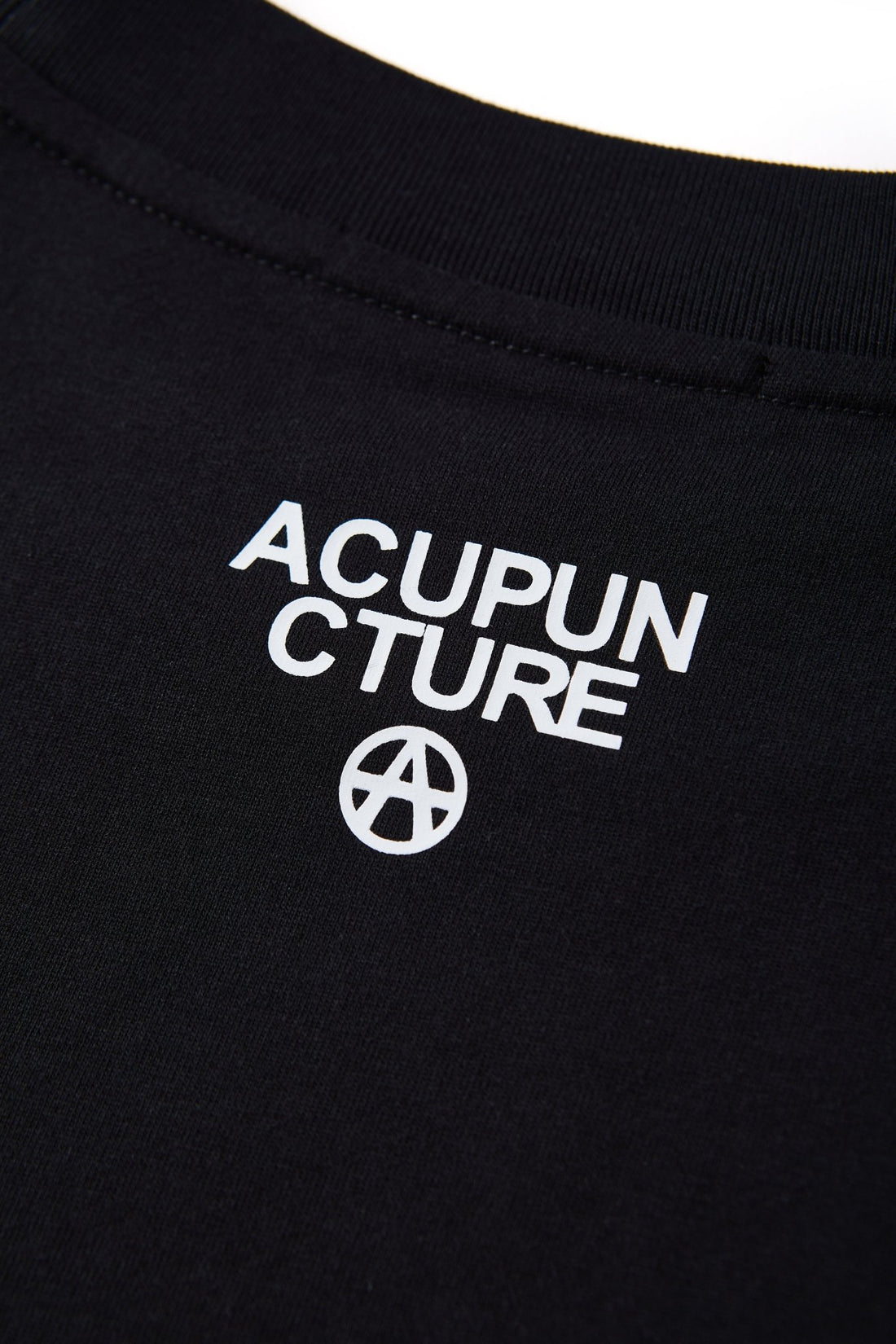 EMOJI FLOWER TSHIRT BLACK Acupuncture