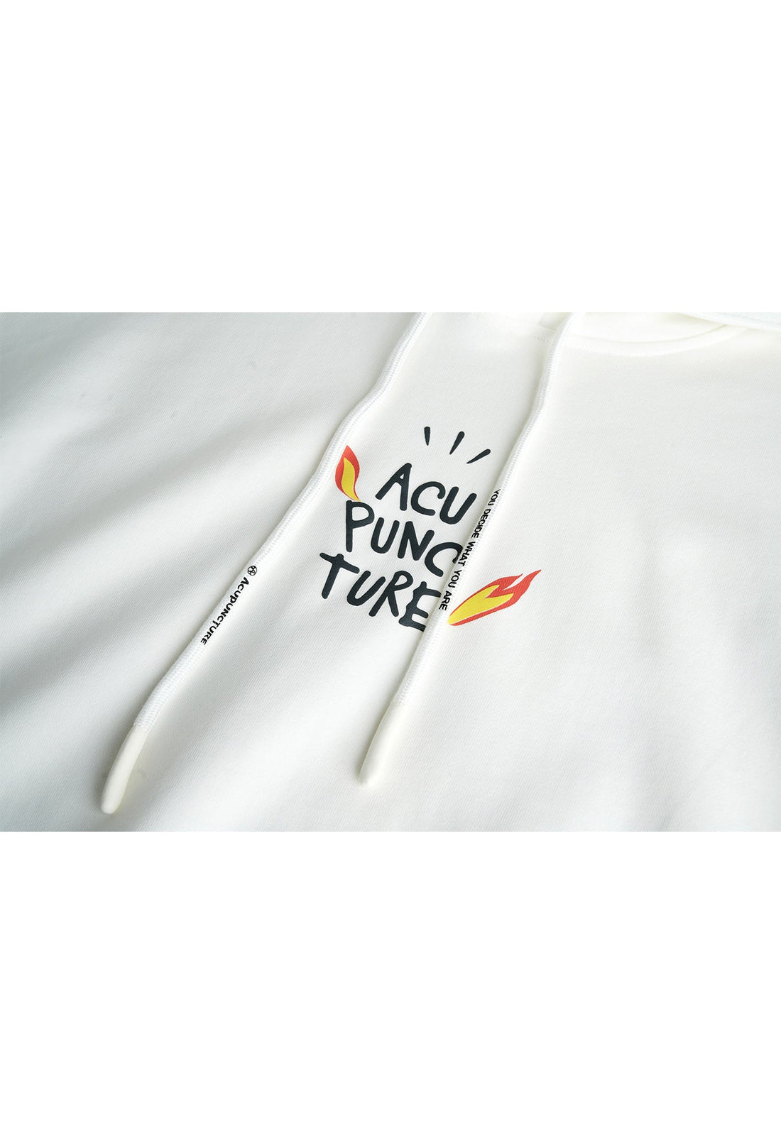 FLAMED LOGO HOODIE WHITE Acupuncture