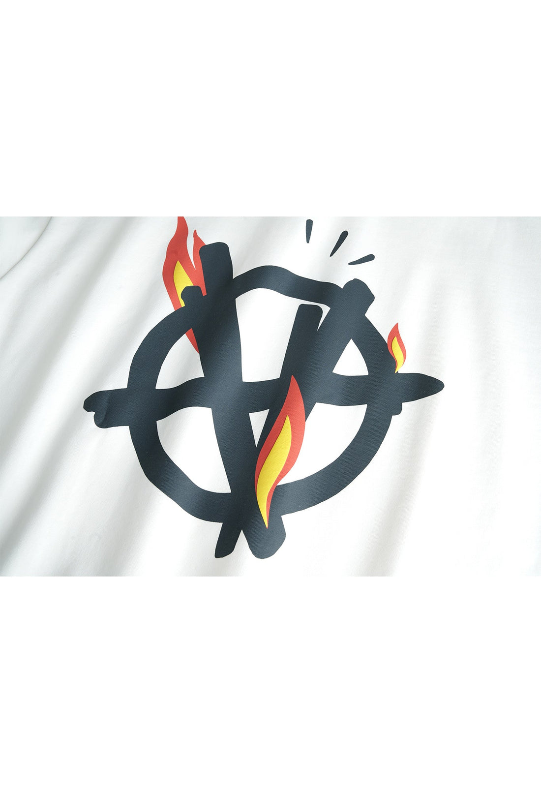 FLAMED LOGO HOODIE WHITE Acupuncture