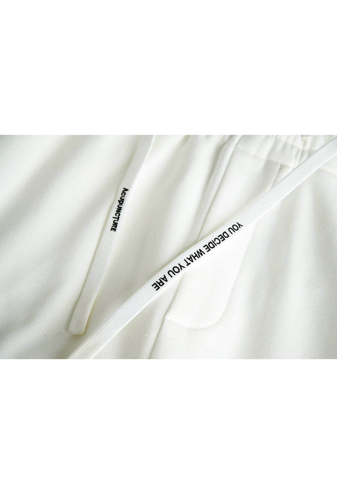 FLAMED LOGO PANTS WHITE Acupuncture