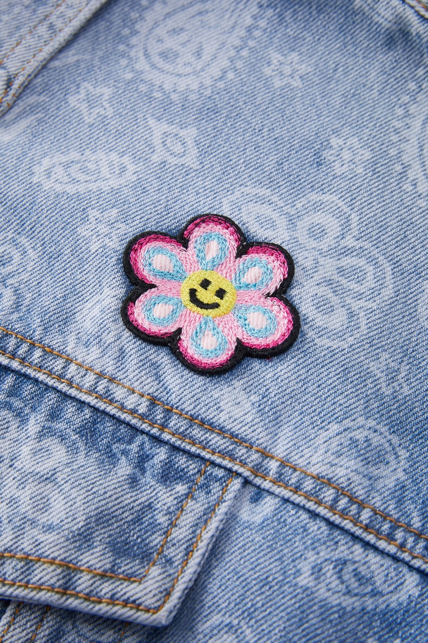 FLOWER BLUE DENIM JACKET Acupuncture