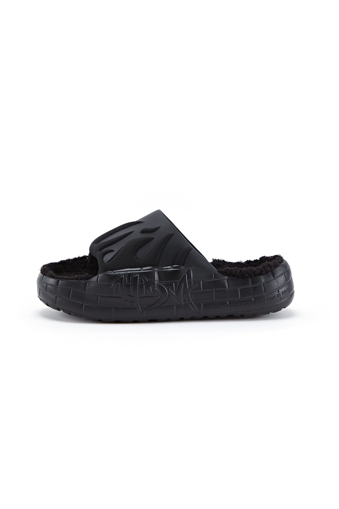 NYU FURRY SLIDE BLACK Acupuncture