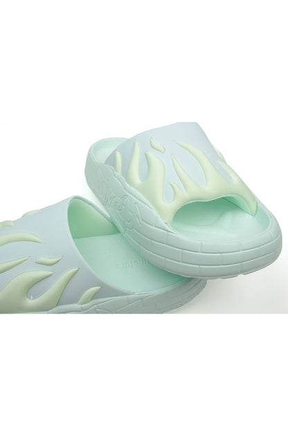 NYU SLIDE CELESTIAL GREEN Acupuncture