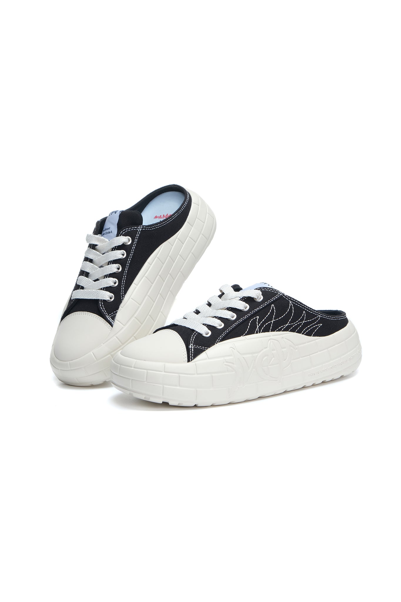 NYU VULC SABOT BLACK Acupuncture