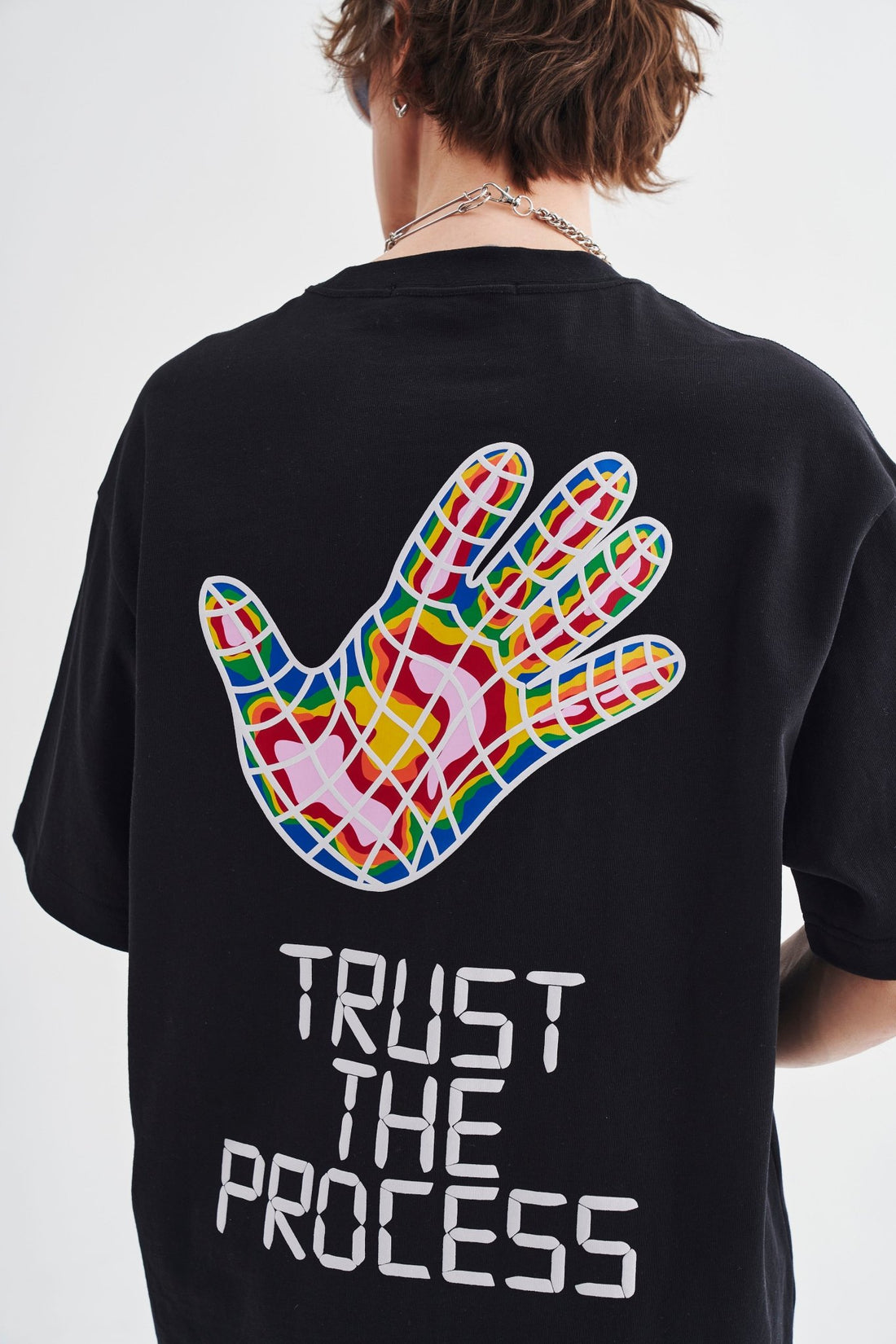 TRUST THE PROCESS T-SHIRT BLACK Acupuncture
