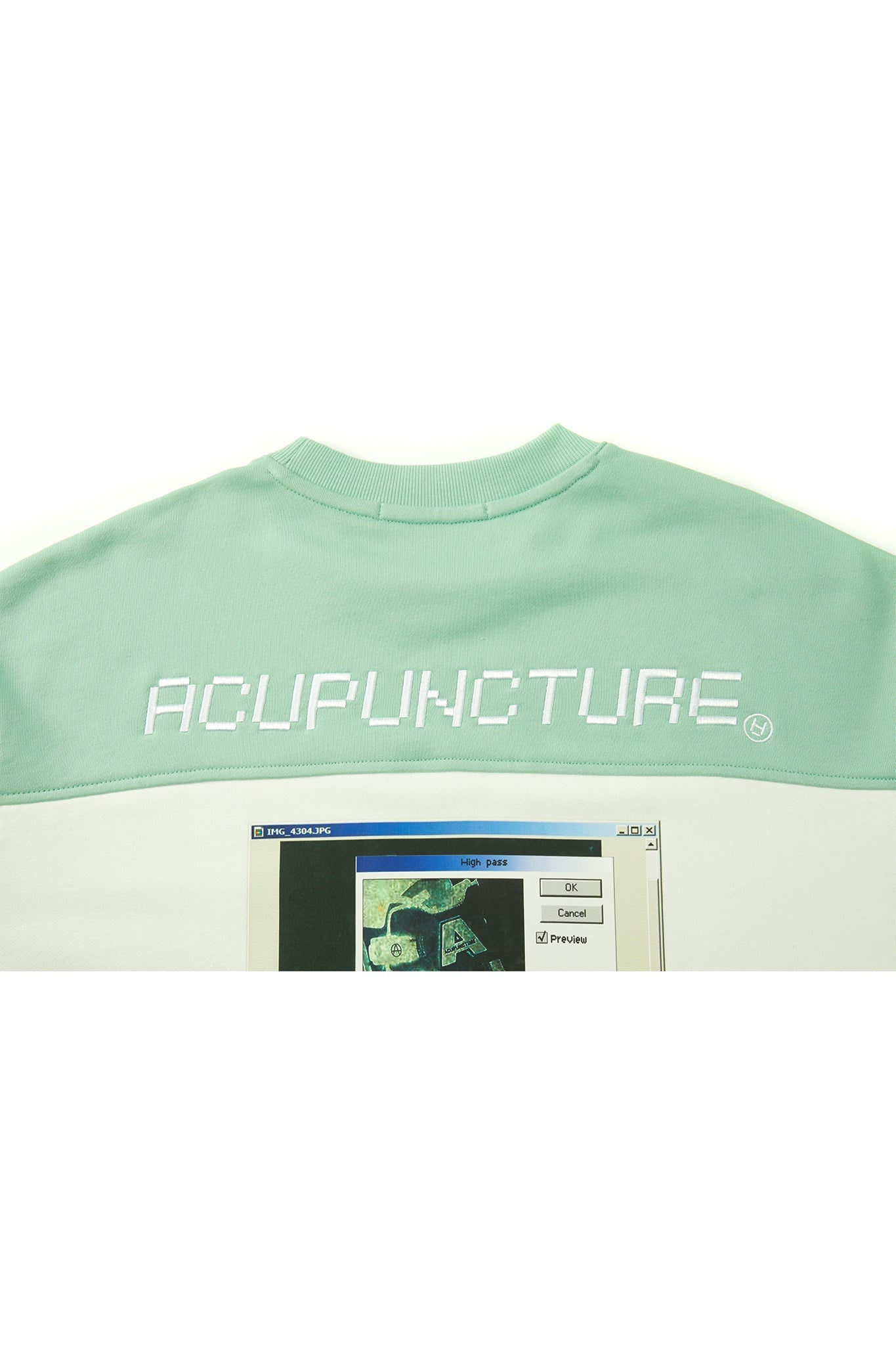 WIN95 CREWNECK GREEN/WHITE Acupuncture